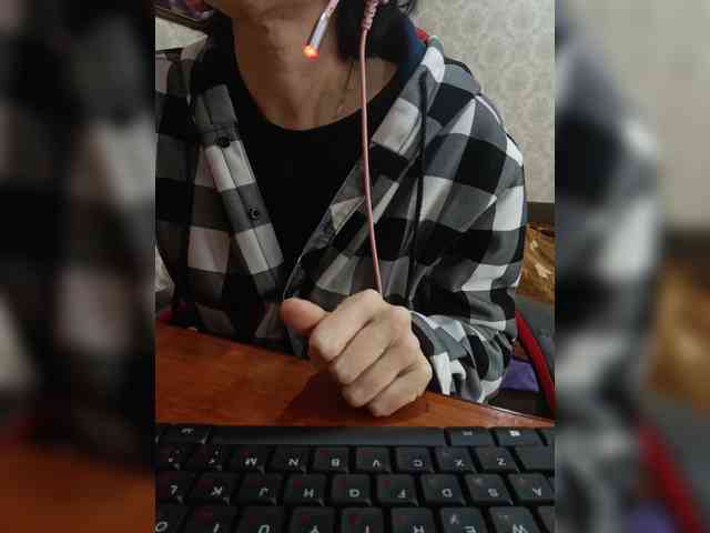 naked_taxi_dispatcher webcam