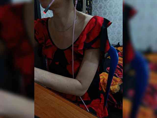 naked_taxi_dispatcher webcam