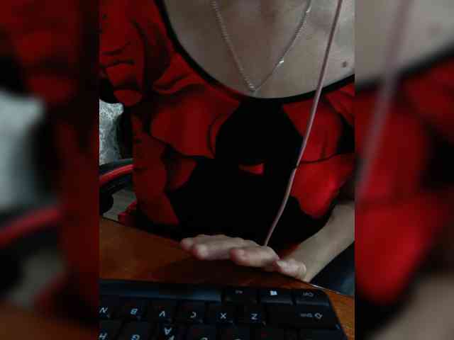 naked_taxi_dispatcher webcam
