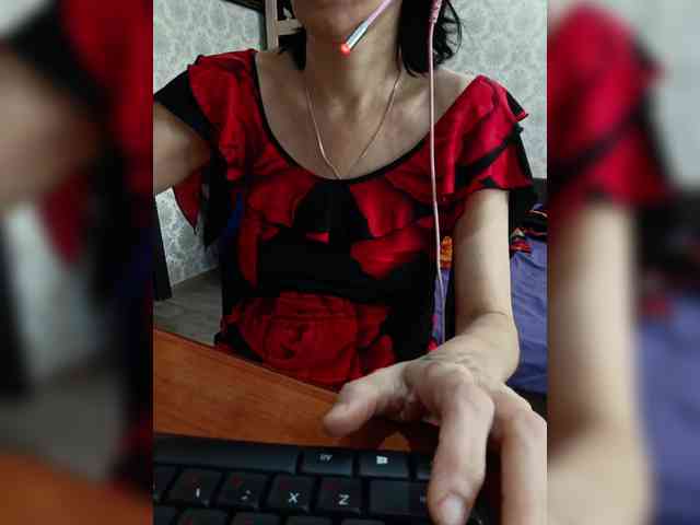 naked_taxi_dispatcher webcam