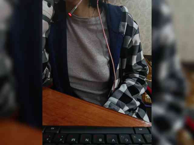 naked_taxi_dispatcher webcam