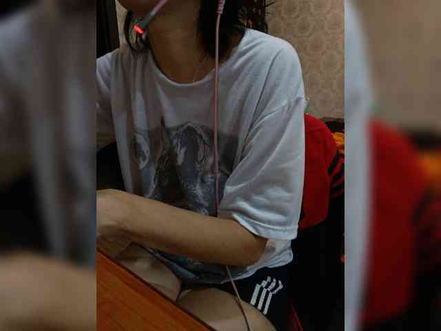 naked_taxi_dispatcher webcam