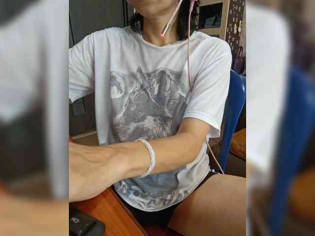 naked_taxi_dispatcher webcam