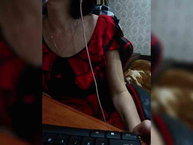 naked_taxi_dispatcher webcam
