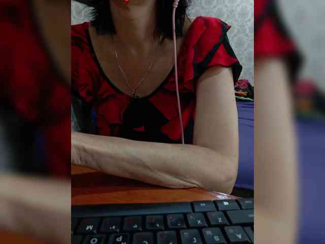 naked_taxi_dispatcher webcam