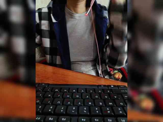 naked_taxi_dispatcher webcam