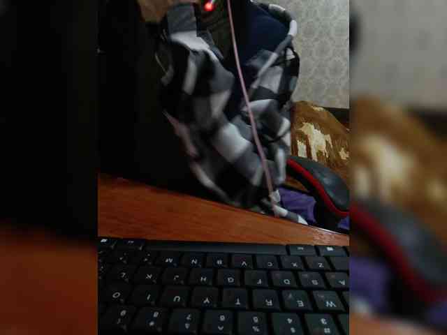 naked_taxi_dispatcher webcam