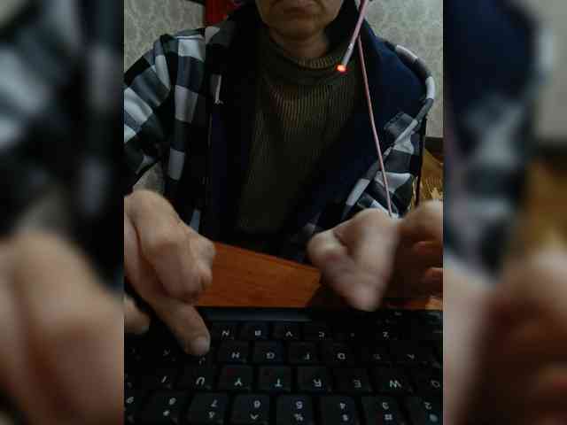 naked_taxi_dispatcher webcam