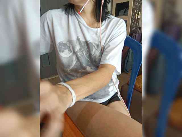 naked_taxi_dispatcher webcam