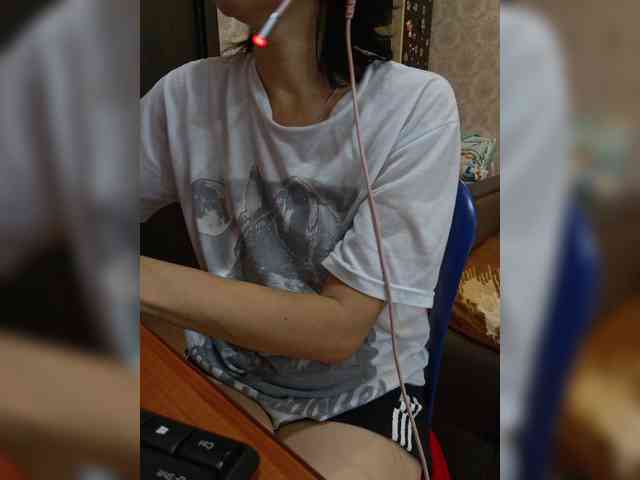 naked_taxi_dispatcher webcam
