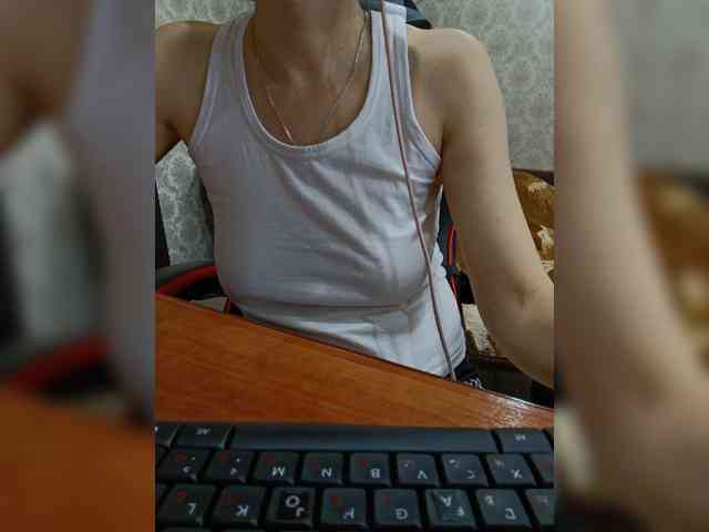 naked_taxi_dispatcher webcam