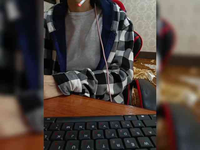 naked_taxi_dispatcher webcam