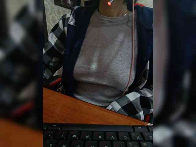 naked_taxi_dispatcher webcam