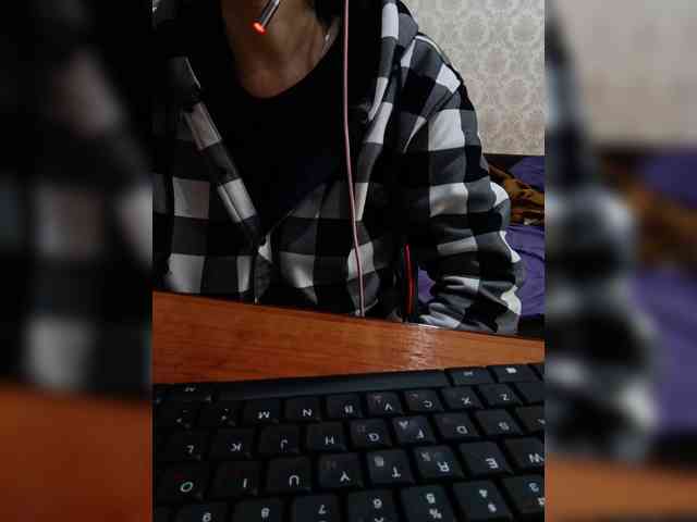 naked_taxi_dispatcher webcam