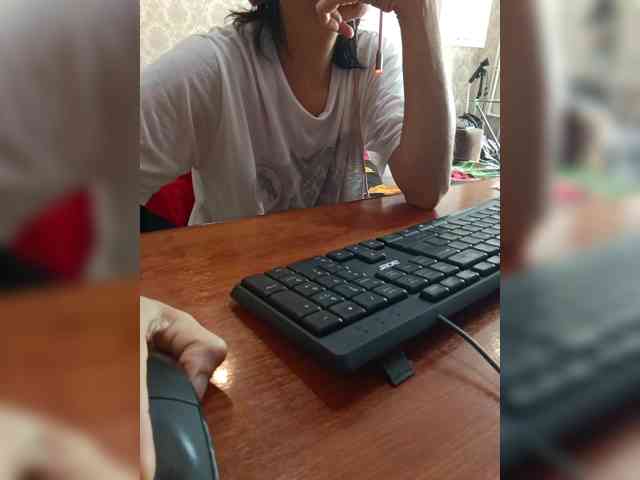 naked_taxi_dispatcher webcam