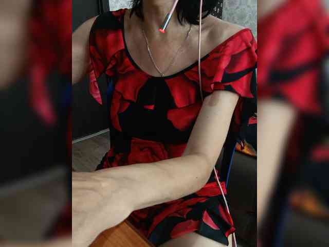 naked_taxi_dispatcher webcam