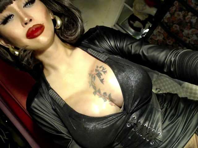 TsGoddessValentina