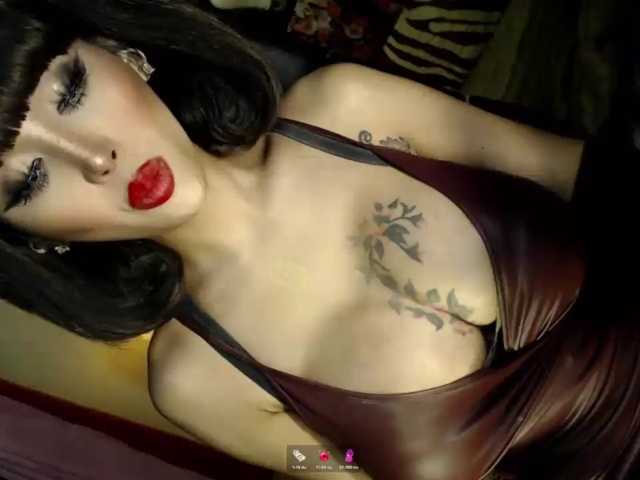 TsGoddessValentina