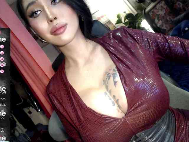 TsGoddessValenti... Live Webcam on BongaCams