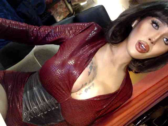TsGoddessValenti... Live Webcam on BongaCams