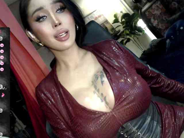 TsGoddessValenti... Live Webcam on BongaCams