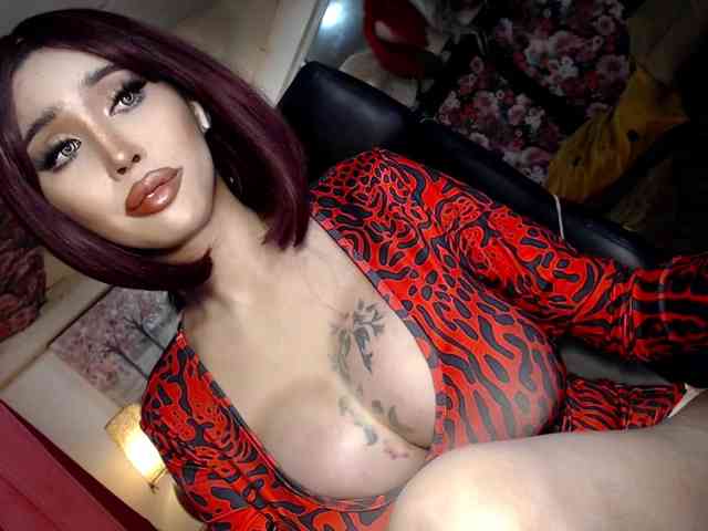 TsGoddessValenti... Live Webcam on BongaCams