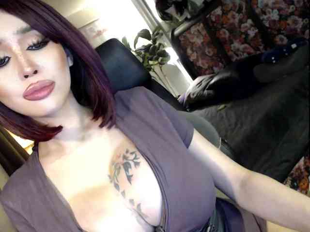 TsGoddessValentina