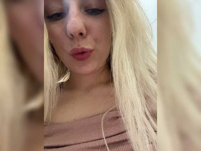 Janchi-'s BongaCams show and profile