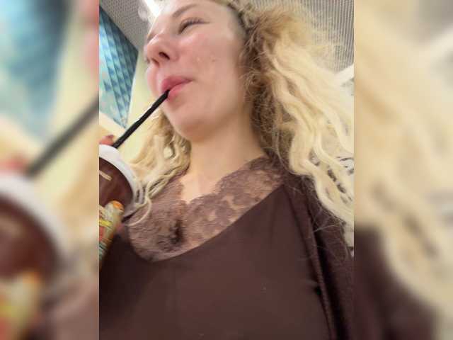 Janchi- live cam on BongaCams