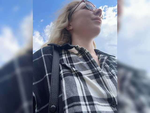 JJane- webcam