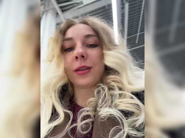 Janchi-'s BongaCams show and profile