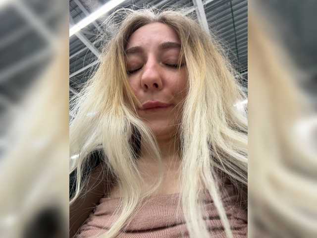 Janchi-'s BongaCams show and profile