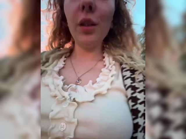 JJane- live cam preview