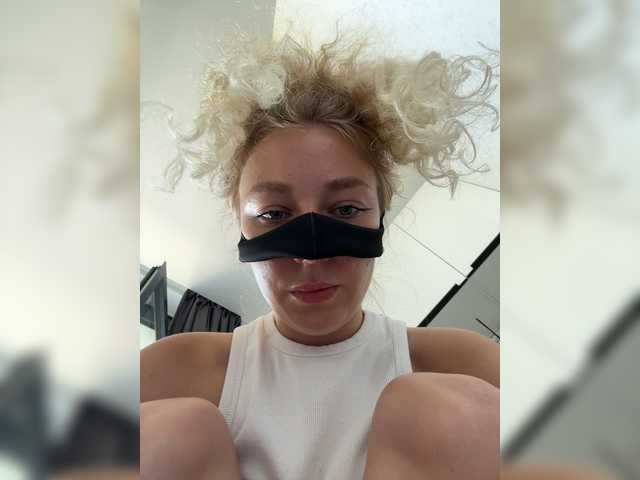 Janchi- live cam on BongaCams