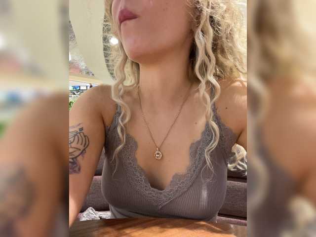 Janchi- live cam on BongaCams