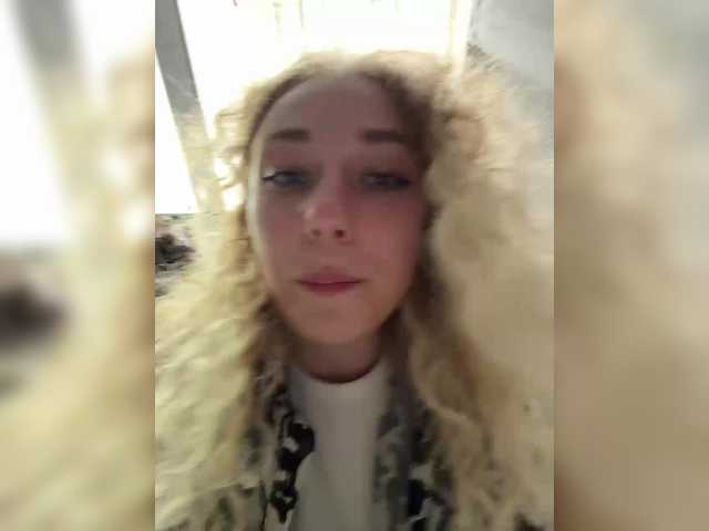 janchi- live sex show