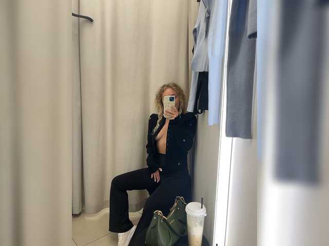 Janchi- live cam on BongaCams