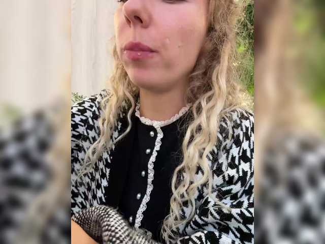 Janchi- live cam on BongaCams