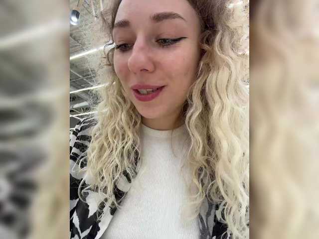 Janchi- live cam on BongaCams