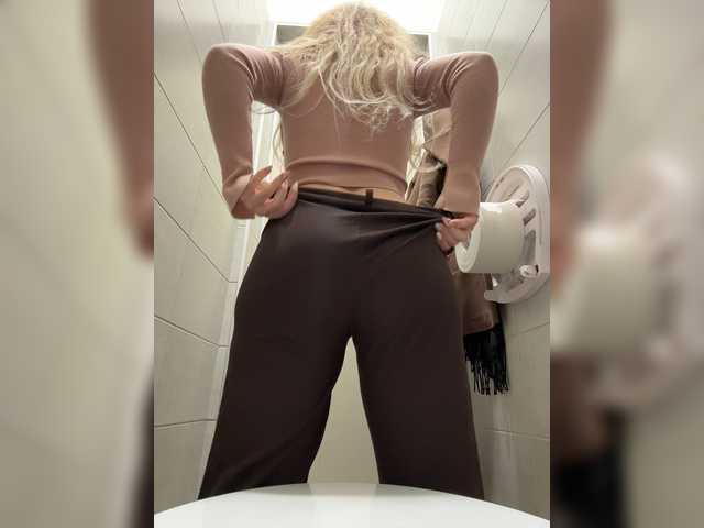 Janchi-'s BongaCams show and profile