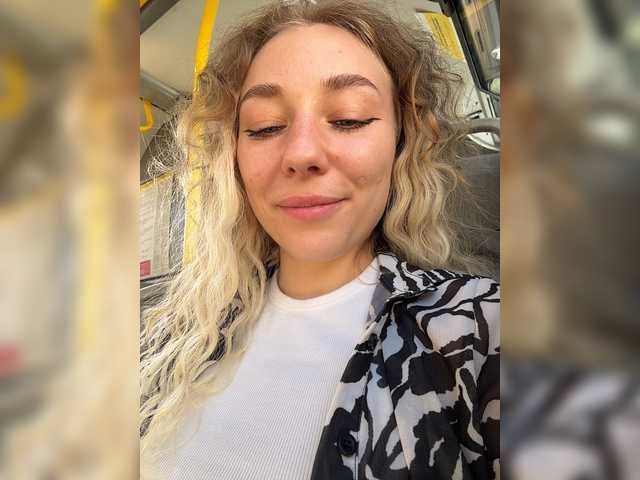 janchi- live sex show