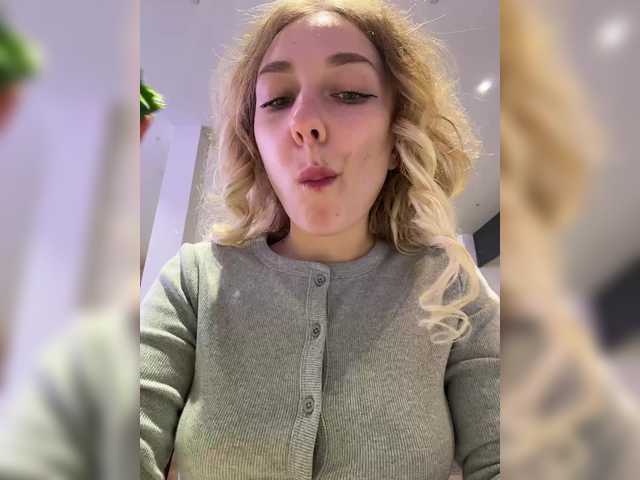 Janchi-'s BongaCams show and profile