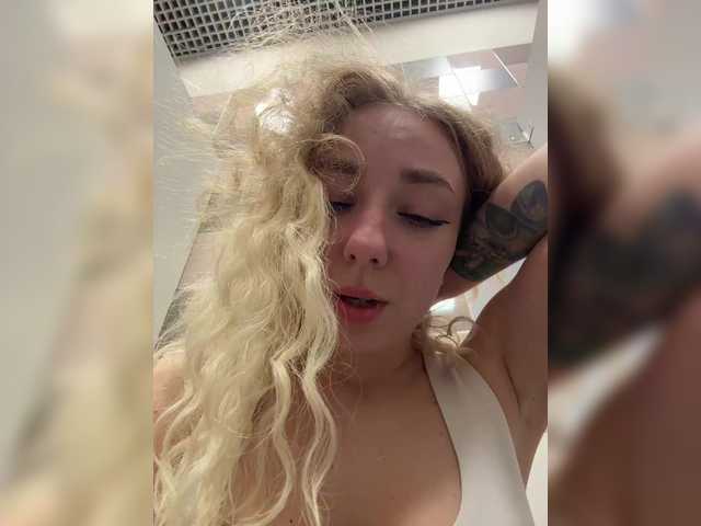 Janchi- live cam on BongaCams