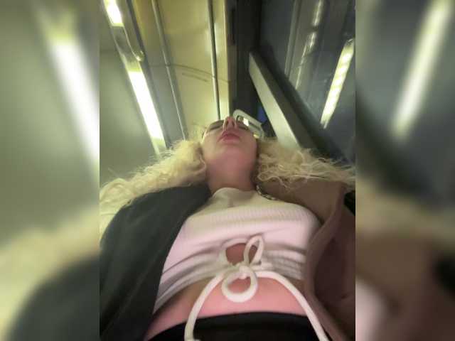 Janchi-'s BongaCams show and profile