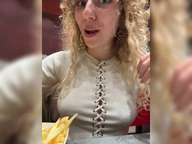 Janchi- live cam on BongaCams