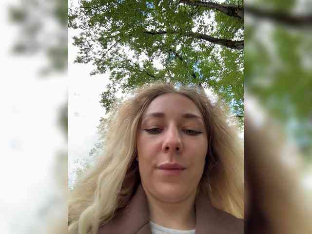 JJane- webcam