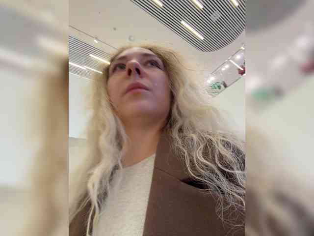 JJane- webcam