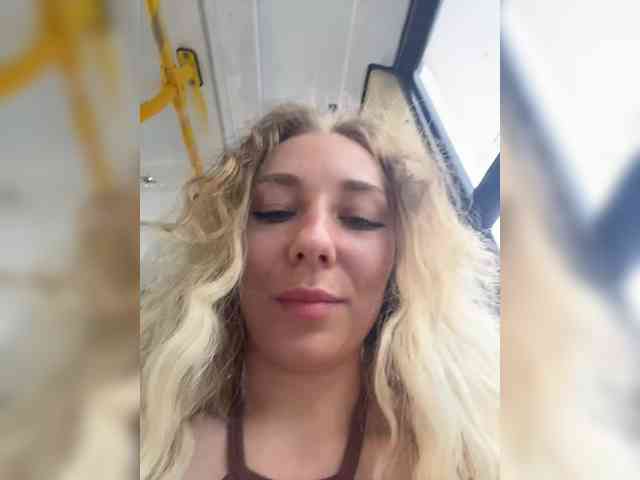 JJane- webcam