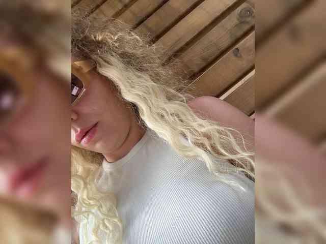 JJane- webcam