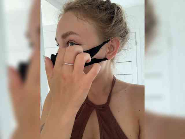 JJane- webcam